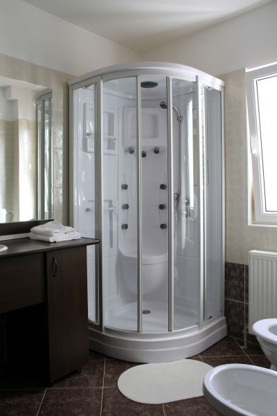 Chattanooga Shower Installation